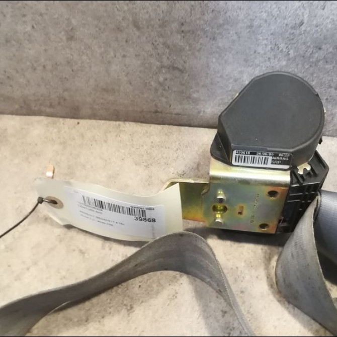 Ceinture avant droite occasion RENAULT MEGANE I Phase 2 03-1999->06-2003 1.4 16v 7700430618 3
