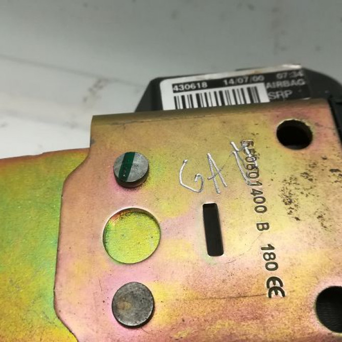 Ceinture avant droite occasion RENAULT MEGANE I Phase 1 11-1995->03-1999 1.9 DTI 7700430618 4