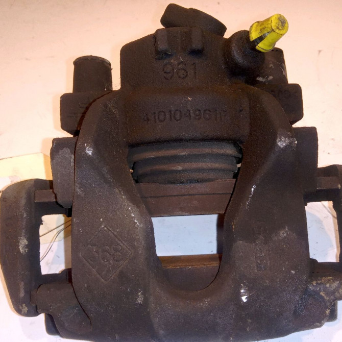 Etrier de frein avant gauche occasion DACIA SANDERO II Phase 1 10-2012->... 0.9 TCE 90ch 410118579R 2