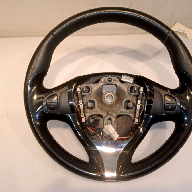 Volant de direction occasion RENAULT CLIO IV Phase 1 07-2012->... 1.5 DCI 90ch 985105453R 1