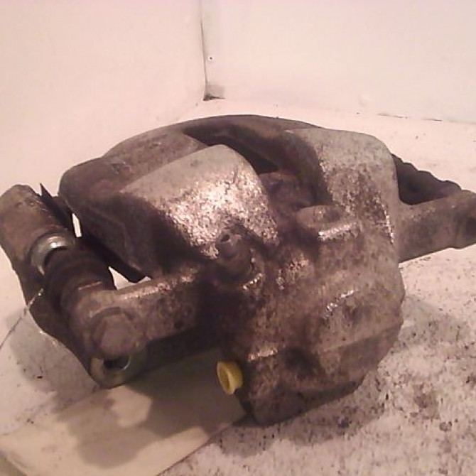 Etrier de frein avant gauche occasion MINI MINI 34116778335 2