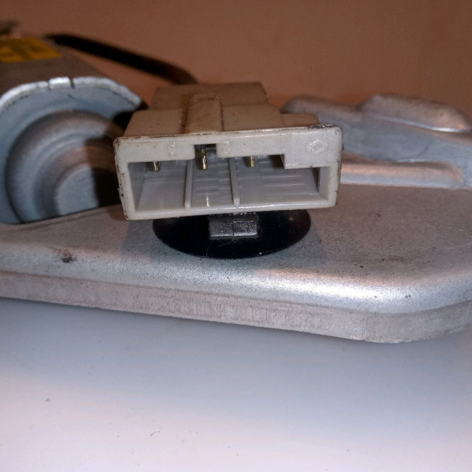 Moteur essuie-glace arrière occasion RENAULT MEGANE I Phase 2 03-1999->06-2003 1.6 16v 8200028554 3