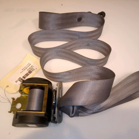 Ceinture arrière gauche occasion RENAULT MEGANE I Phase 2 03-1999->06-2003 1.6 16v 7700430830