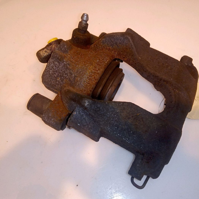 Etrier de frein avant gauche occasion RENAULT CLIO IV Phase 1 07-2012->... 1.5 DCI 90ch 410118579R 1