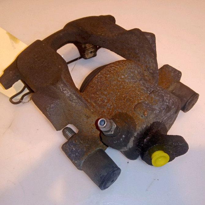 Etrier de frein avant gauche occasion RENAULT CLIO IV Phase 1 07-2012->... 1.5 DCI 90ch 410118579R 2