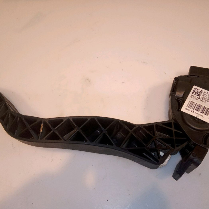 Potentiometre accelerateur occasion CITROEN C3 PICASSO Phase 2 09-2012->... 1.4 VTI 95ch 2