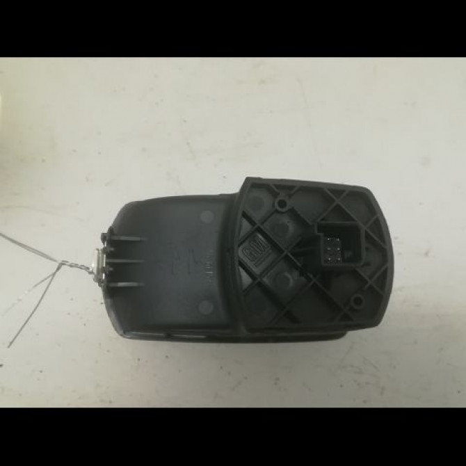 Commande lève-glace porte avant droite occasion OPEL CORSA IV Phase 1 09-2006->12-2010 1.4 TWINPORT 90ch 13206806 2