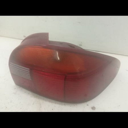 Feu arrière droit occasion FORD MONDEO I Phase 1 01-1993->09-1996 1.8 TD