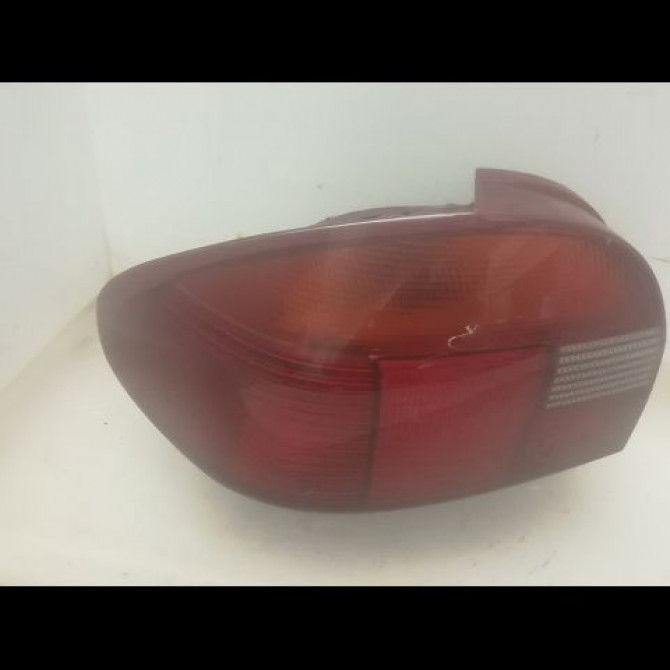 Feu arrière gauche occasion FORD MONDEO I Phase 1 01-1993->09-1996 1.8 TD 1