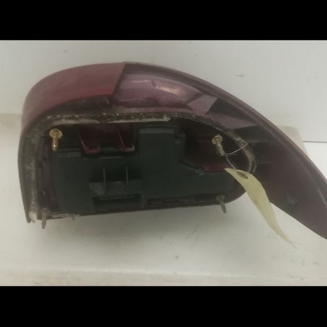 Feu arrière gauche occasion FORD MONDEO I Phase 1 01-1993->09-1996 1.8 TD 2