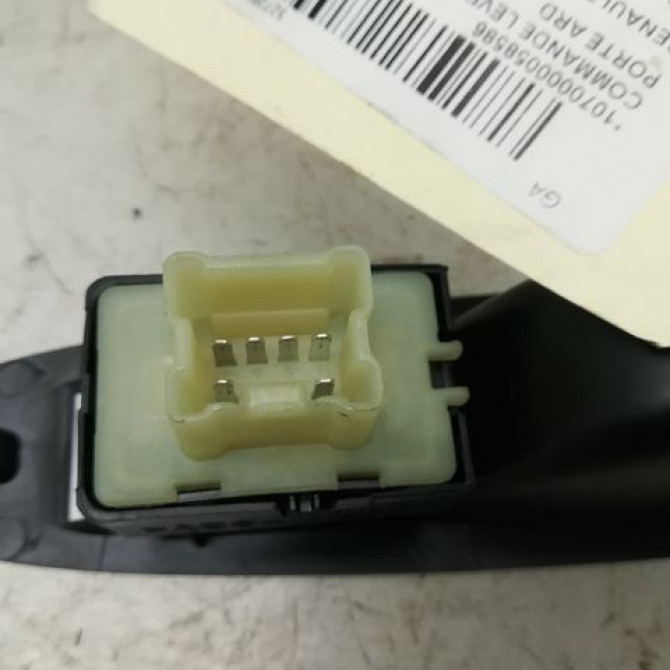 Commande leve-glace porte arrière droite occasion RENAULT CAPTUR Phase 1 02-2013->... 1.2i 118 16V 254218614R 3