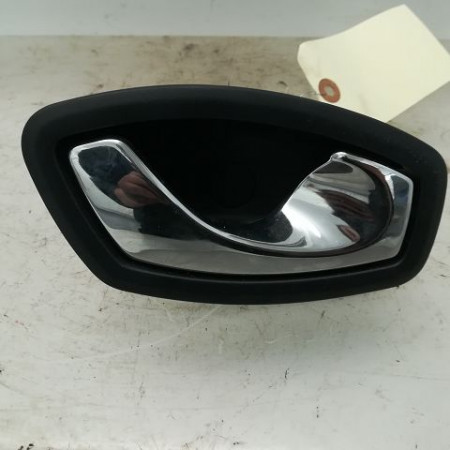 Poignee int porte ard occasion RENAULT CAPTUR Phase 1 02-2013->... 1.2i 118 16V 806701025R
