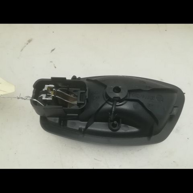 Poignee int porte ard occasion RENAULT CAPTUR Phase 1 02-2013->... 0.9 90 ch 806701025R 2