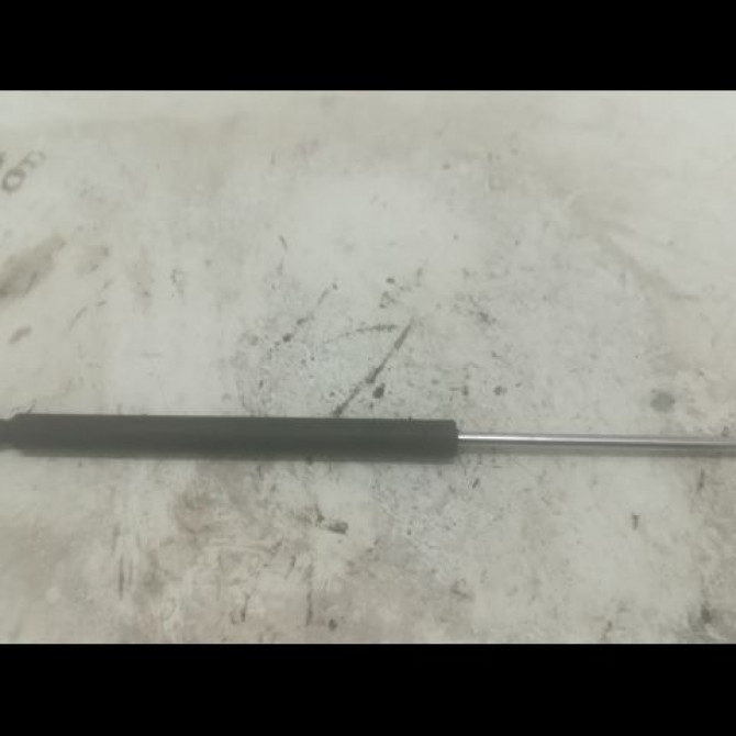 Verin droit hayon occasion RENAULT TWINGO I Phase 1 04-1993->08-1998 1.2i 55ch 1