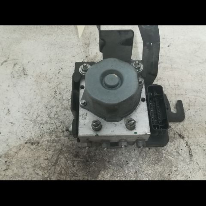 Unité hydraulique ABS occasion DACIA SANDERO II Phase 2 02-2017->... 476606853R 1