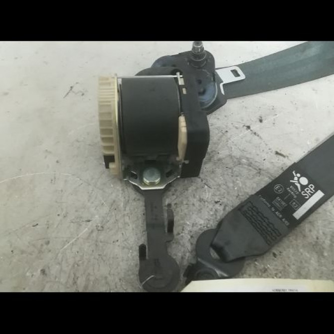 Ceinture avant droite occasion RENAULT CLIO CAMPUS II Phase 1 07-2006->07-2009 1.5 DCI 65ch 8200620343 2