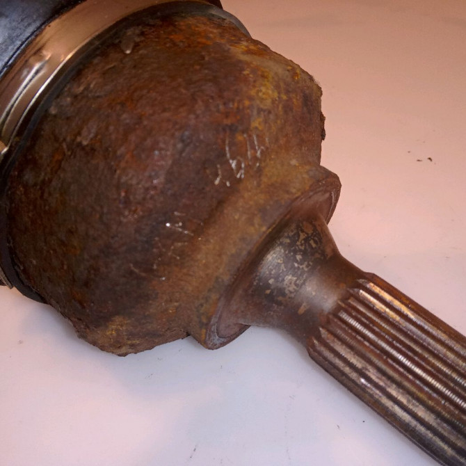 Transmission avant gauche occasion PEUGEOT 207 Phase 1 04-2006->06-2013 1.4 VTI 16v 95ch 3272PV 2