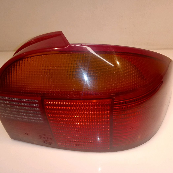 Feu arrière droit occasion FORD MONDEO I Phase 1 01-1993->09-1996 1.8 TD 1