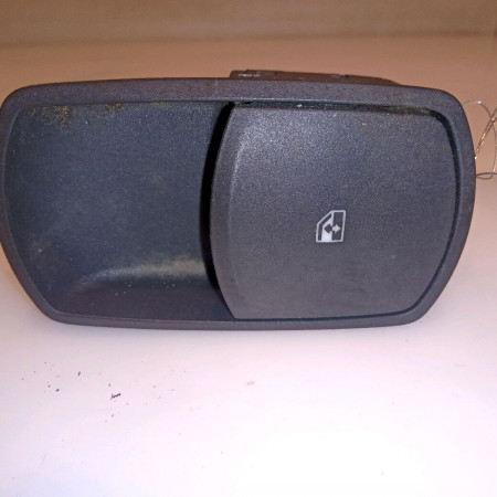 Commande lève-glace porte avant droite occasion OPEL CORSA IV Phase 1 09-2006->12-2010 1.2 TWINPORT 80ch 13206806