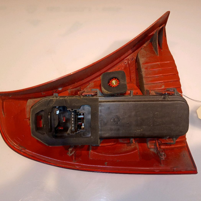Feu arrière droit occasion RENAULT CLIO CAMPUS II Phase 1 07-2006->07-2009 1.5 DCI 65ch 2