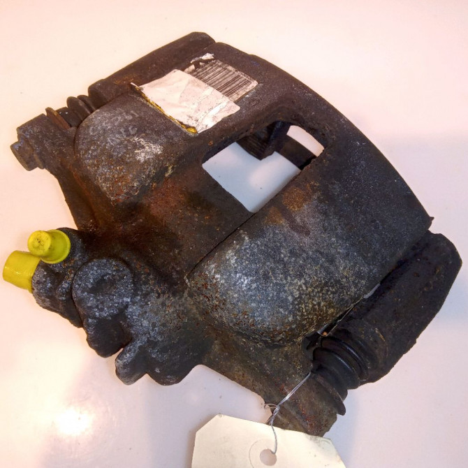 Etrier de frein avant gauche occasion PEUGEOT 207 Phase 1 04-2006->06-2013 1.4 VTI 16v 95ch 4400R8 1