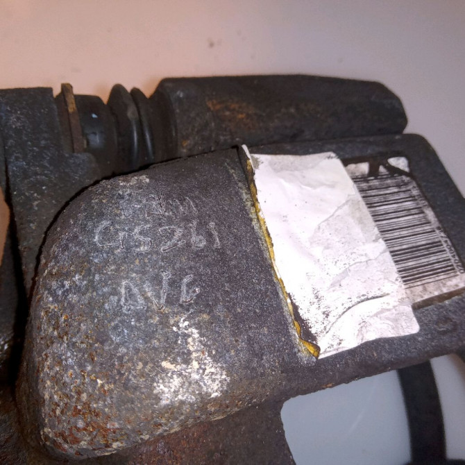 Etrier de frein avant gauche occasion PEUGEOT 207 Phase 1 04-2006->06-2013 1.4 VTI 16v 95ch 4400R8 4