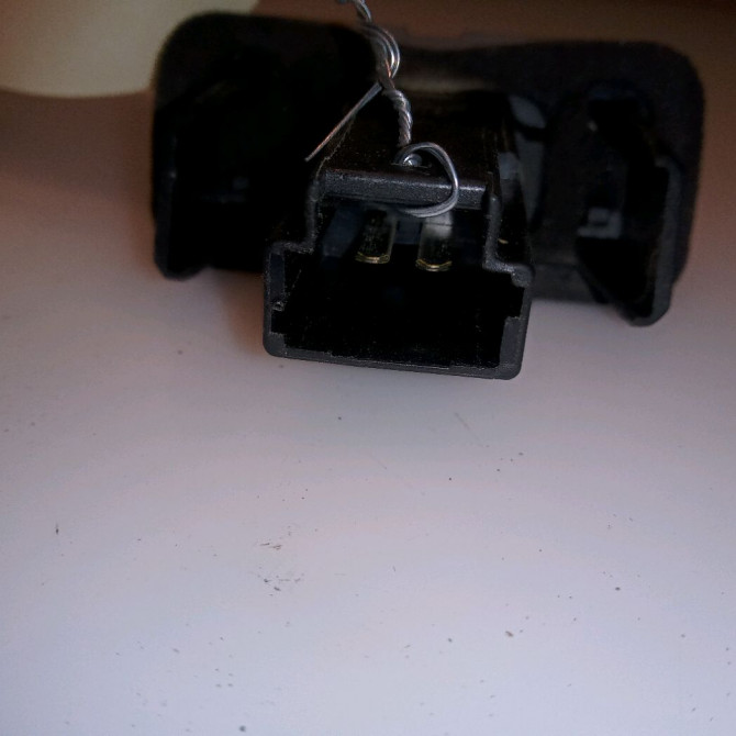 Eclaireur plaque de police d occasion CITROEN SAXO Phase 2 09-1999->12-2004 1.1i 60ch 3