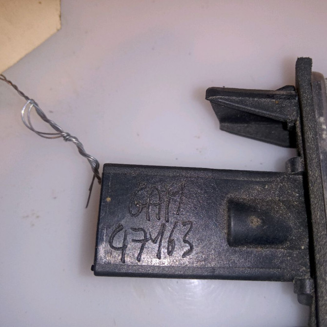 Eclaireur plaque de police d occasion CITROEN SAXO Phase 2 09-1999->12-2004 1.1i 60ch 4