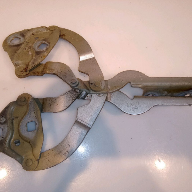 Compas d capot occasion CITROEN SAXO Phase 2 09-1999->12-2004 1.1i 60ch 1