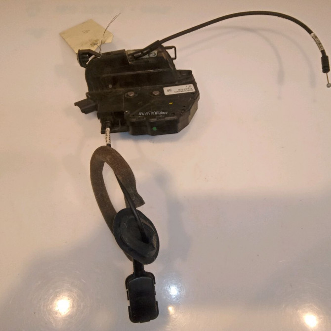 Serrure porte avd occasion RENAULT CAPTUR Phase 1 02-2013->... 1.5 DCI 90ch 805003529R 2