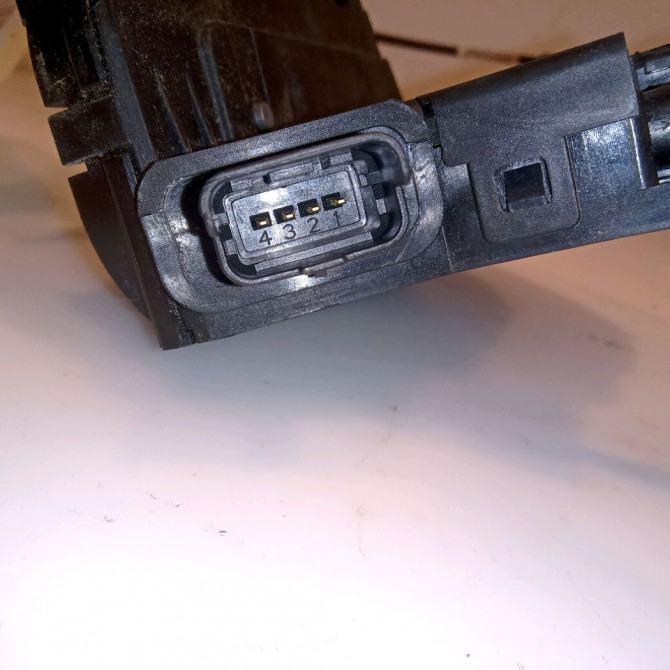 Serrure porte avd occasion RENAULT CAPTUR Phase 1 02-2013->... 1.5 DCI 90ch 805003529R 3