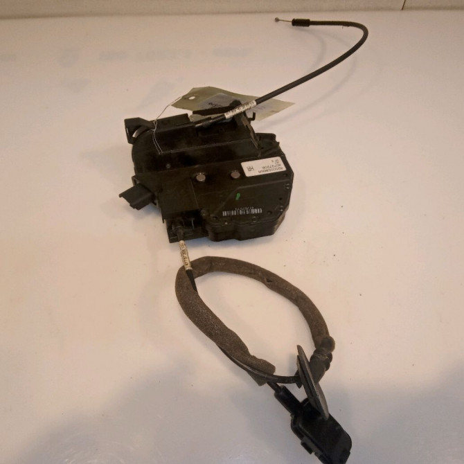 Serrure porte ard occasion RENAULT CAPTUR Phase 1 02-2013->... 1.5 DCI 90ch 825005865R 2