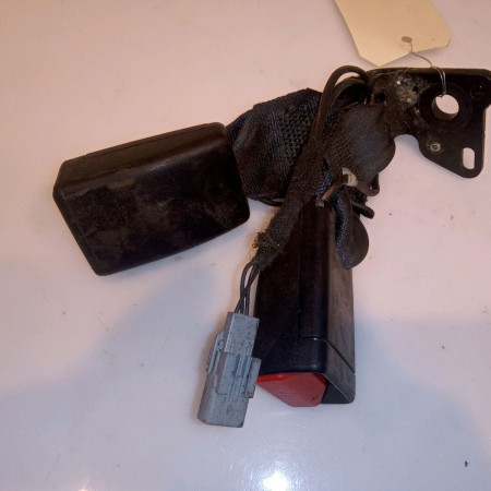 Ancrage ceinture arrière droit occasion RENAULT CLIO IV Phase 1 04-1995->04-1999 1.5 DCI 90ch