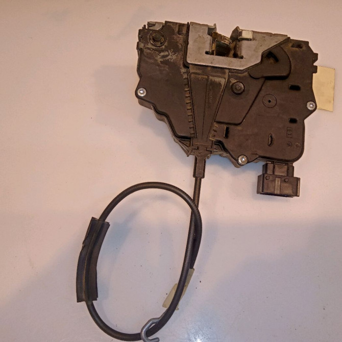 Serrure porte arg occasion OPEL CORSA IV Phase 2 01-2011->03-2015 1.3 CDTI 95ch 13258266 2