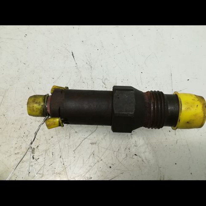 Injecteur occasion FORD MONDEO I Phase 1 01-1993->09-1996 1.8 TD 3