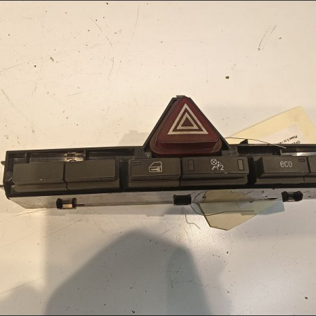 Bouton de warning occasion OPEL CORSA IV Phase 2 01-2011->03-2015 1.3 CDTI 75ch
