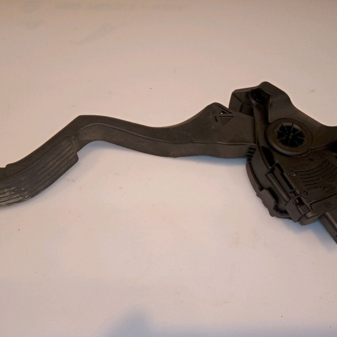 Potentiometre accelerateur occasion CITROEN C3 II Phase 1 11-2009->02-2013 1.4 HDi 70ch 1