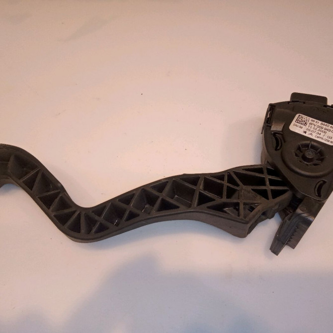 Potentiometre accelerateur occasion CITROEN C3 II Phase 1 11-2009->02-2013 1.4 HDi 70ch 2