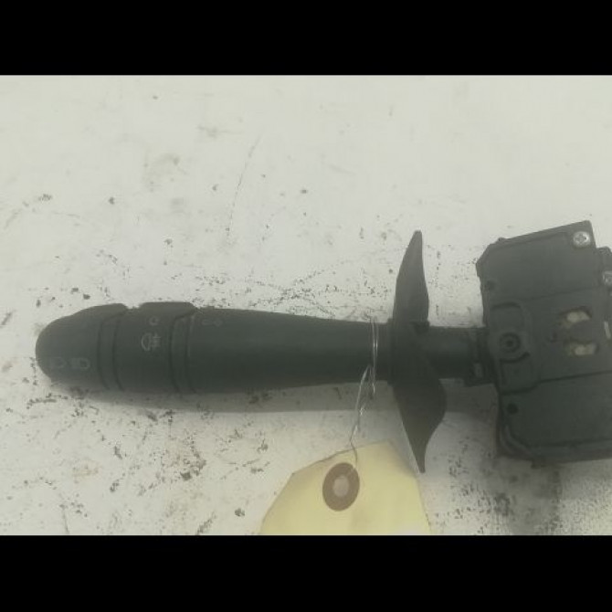 Commande clignotant occasion RENAULT MEGANE SCENIC I Phase 1 09-1996->08-1999 1.9 D 7701047261 1