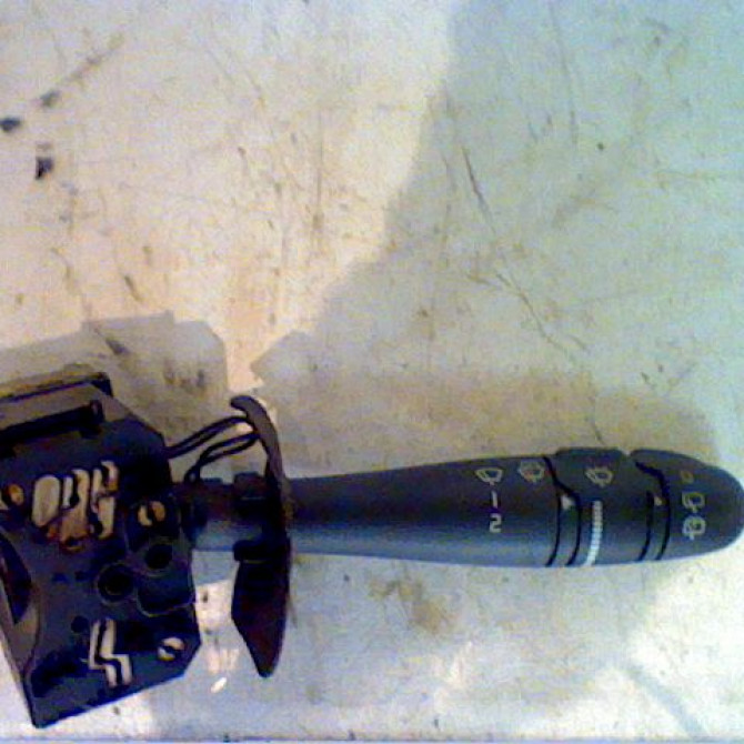 Commande essuie glace occasion RENAULT SCENIC I Phase 1 09-1996->08-1999 7701047262 1