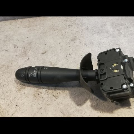 Commande clignotant occasion RENAULT SCENIC I Phase 2 08-1999->06-2003 1.9 DCI 100ch 7701047261