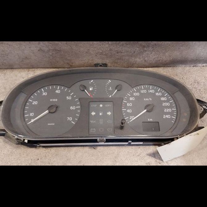 Compteur occasion RENAULT MEGANE I Phase 2 03-1999->06-2003 1.4 16v 7711368925 1