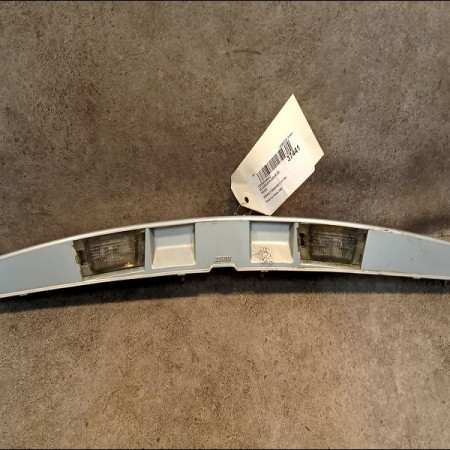 Eclaireur plaque de police occasion RENAULT MEGANE I Phase 2 03-1999->06-2003 1.6 16v 7700428051