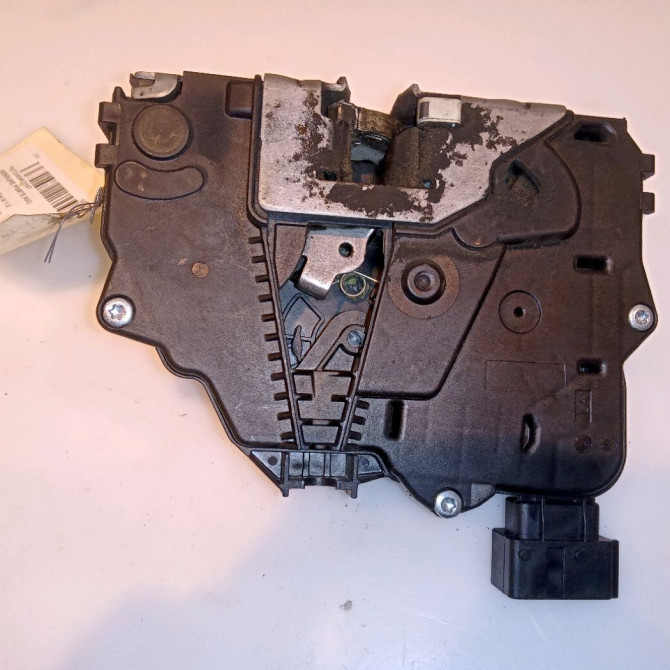 Serrure porte avg occasion OPEL CORSA IV Phase 1 09-2006->12-2010 1.2 TWINPORT 80ch 13258272 2