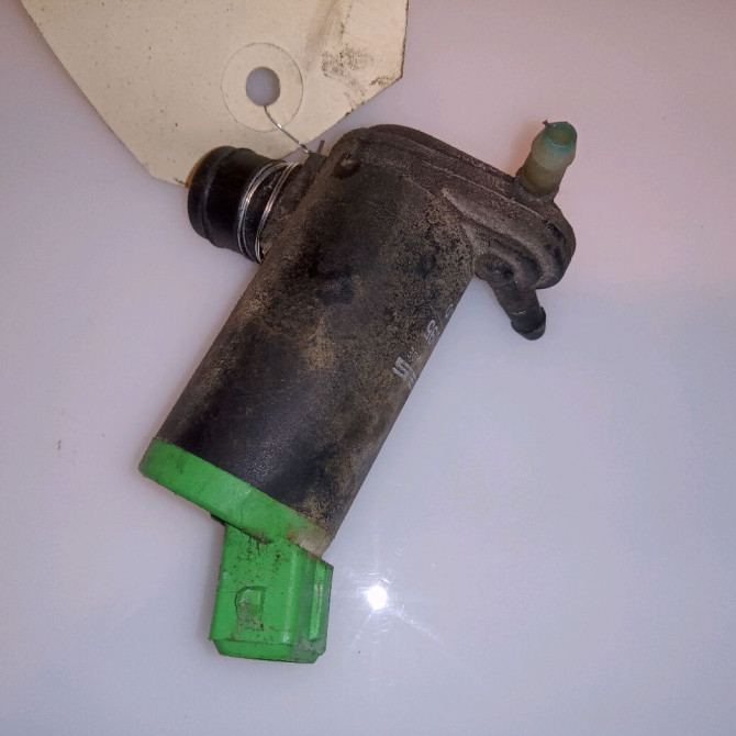 Pompe lave-glace avant occasion PEUGEOT 206 Phase 1 09-1998->03-2009 1.4 HDI 70ch 643460 2