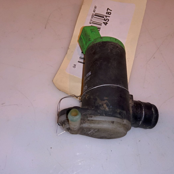 Pompe lave-glace avant occasion PEUGEOT 206 206 phase 1 SW 2002-06-01->2006-12-31 1.4i 75ch 643460 1