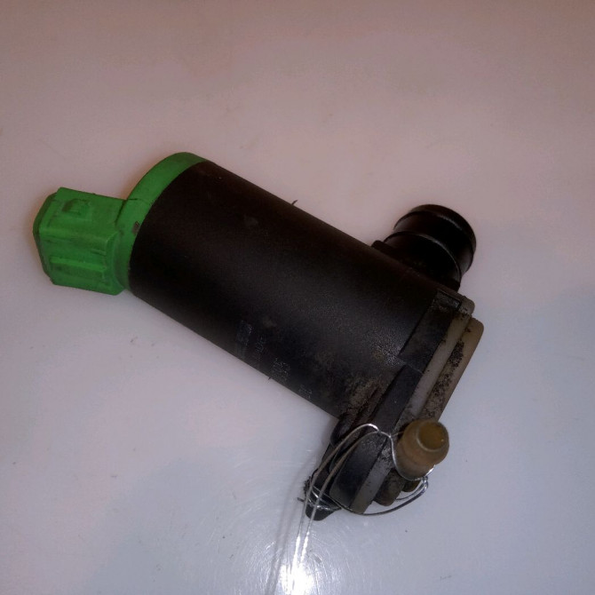 Pompe lave-glace avant occasion PEUGEOT 206 Phase 1 09-1998->03-2009 1.4i 643460 2