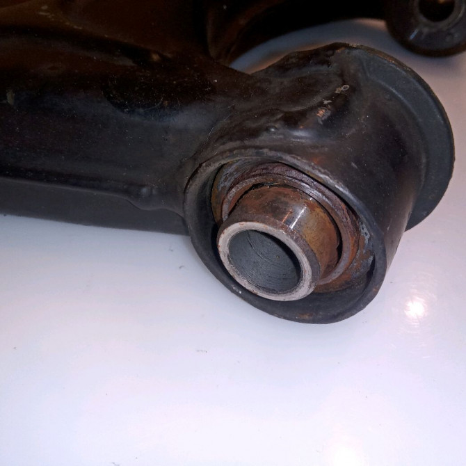 Triangle inf ard occasion FERRARI 146 Phase 1 04-1995->04-1999 3.5i V8 380ch 3