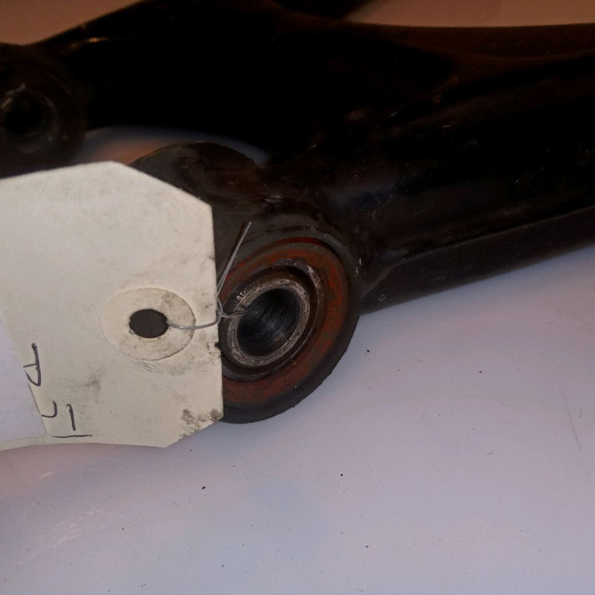 Triangle inf ard occasion FERRARI 146 Phase 1 04-1995->04-1999 3.5i V8 380ch 4