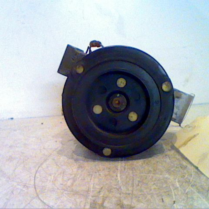 Compresseur air conditionne occasion B.M.W. SERIE 3 IV Phase 1 05-1998->09-2001 320d 64528386650 1